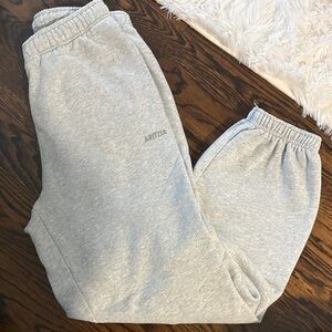 Aritzia Light Gray Sweatpants
